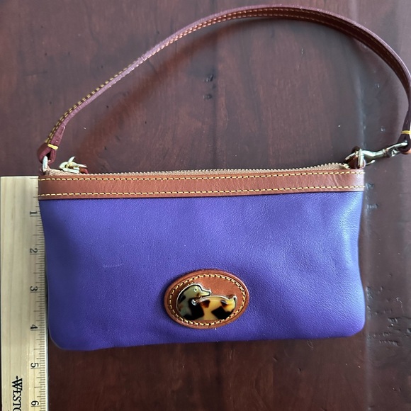 Dooney & Bourke Purple Wristlet Purse - Picture 10 of 10